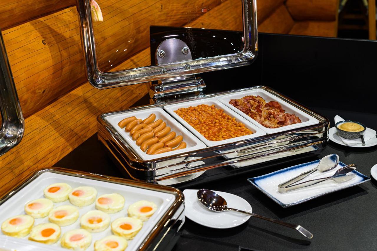 מיכלובצ'ה Hotel Zemplen מראה חיצוני תמונה